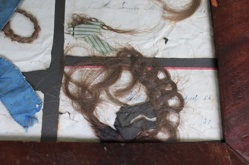 Antique 19th Century Victorian Memorial Human Hair Mourning Braids Veneer Frame - Picture 12 of 24