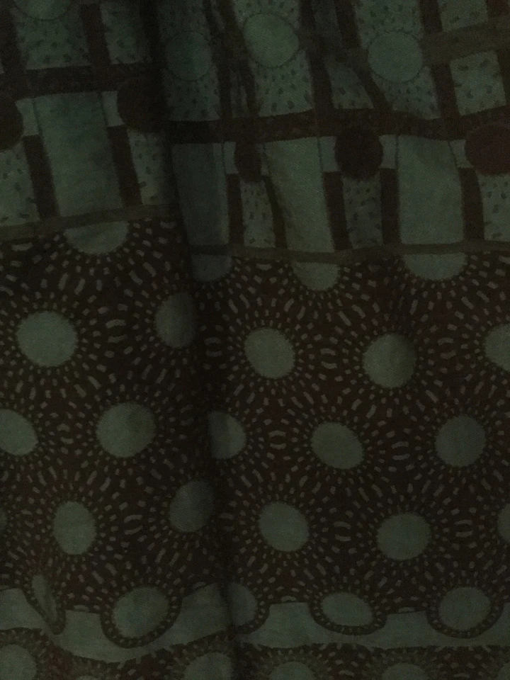 Vestido STUDIO M Estampado Mixto Ajuste y Acampanado Talla S Orig. $149 NUEVO Foto 2 de 3