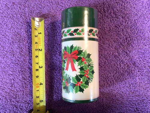 vintage Hallmark christmas matches made in Japan tube 90 matchesticks - Picture 2 of 4
