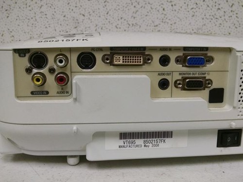 NEC VT695 Digital Analog LCD Home Office Projector 41 Lamp Hours - Picture 3 of 4