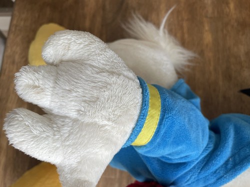 Authentic Disney Store 18 inch Plush Donald Duck Plush Stuffed Animal  - Picture 7 of 9