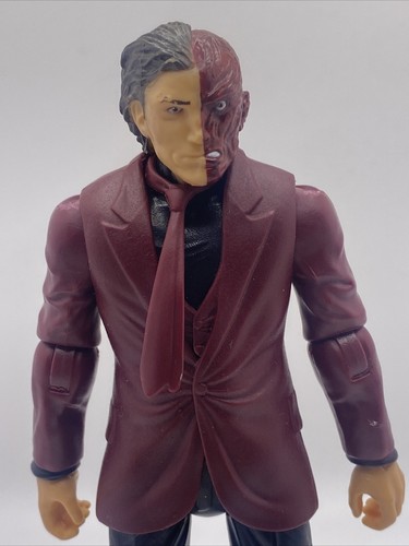 2018 BATMAN Missions DC Comics Two Face 6" Action Figure - Picture 2 of 12