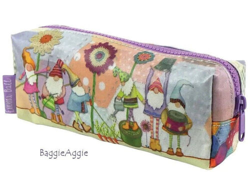 Crochet Hook Storage Bag. Crochet Needle Case. Low Cost Gift for Crocheter. - Picture 7 of 22