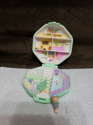 polly pocket flower house