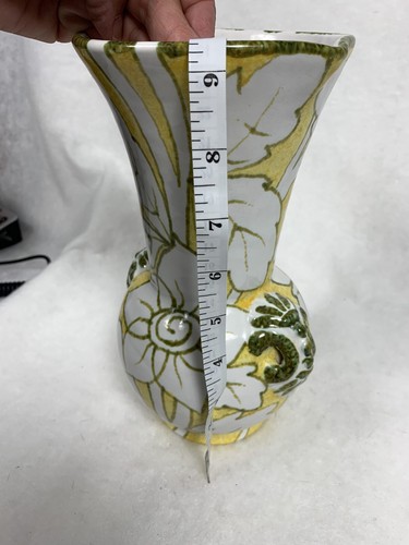 Handpainted Italian Vase marked 3551 Yellow And Green Floral Tall Molded Handles - Picture 11 of 12