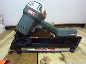 Senco-FramePro-700XL-30-Degree-2-034-to-3-1-2-034-Framing-Nailer