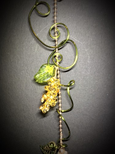 Handcrafted Purple Snake Fan Pull Vine Grapes Leaves Flowers Made With Swarovski - Picture 5 of 9