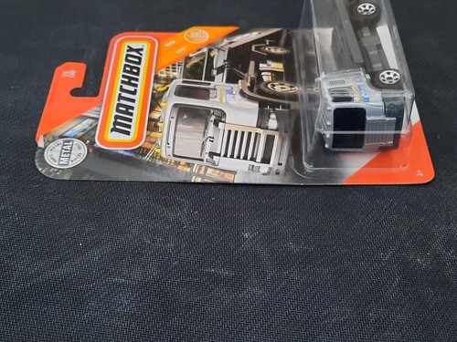 2020 Matchbox MBX Flatbed King - Picture 6 of 8