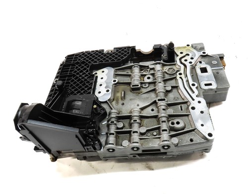12-14 BMW X5M X6M ///M (E70 E71) 4.4L S63 - 6HP26 AUTO TRANSMISSION VALVE BODY - Picture 2 of 7