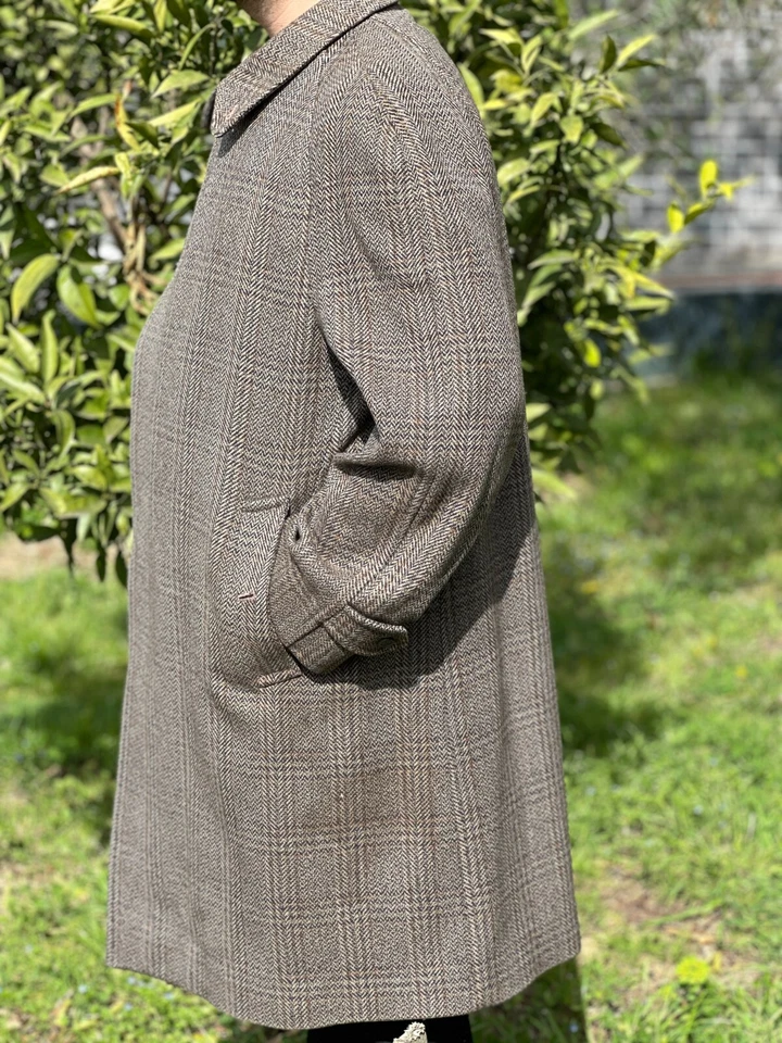 Archive 1950 Hand Woven Irish Tweed Burberry Prorsum Trench Coat Size 44 54 - Image 4 of 4