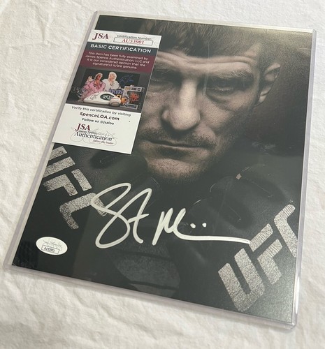 Stipe Miocic UFC Champion Rare Signed Autographed 8x10 Photo JSA COA - Picture 5 of 7
