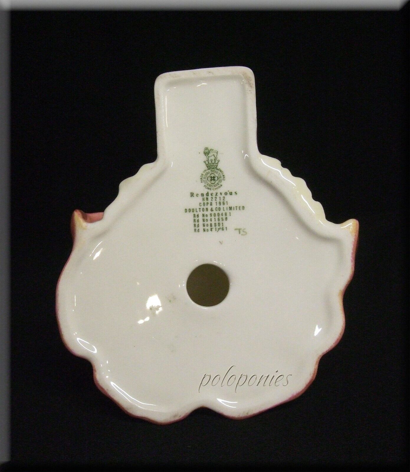 ROYAL DOULTON Rendezvous HN2212 - Retired 1971 - Peggy Davies Classic - Picture 5 of 5
