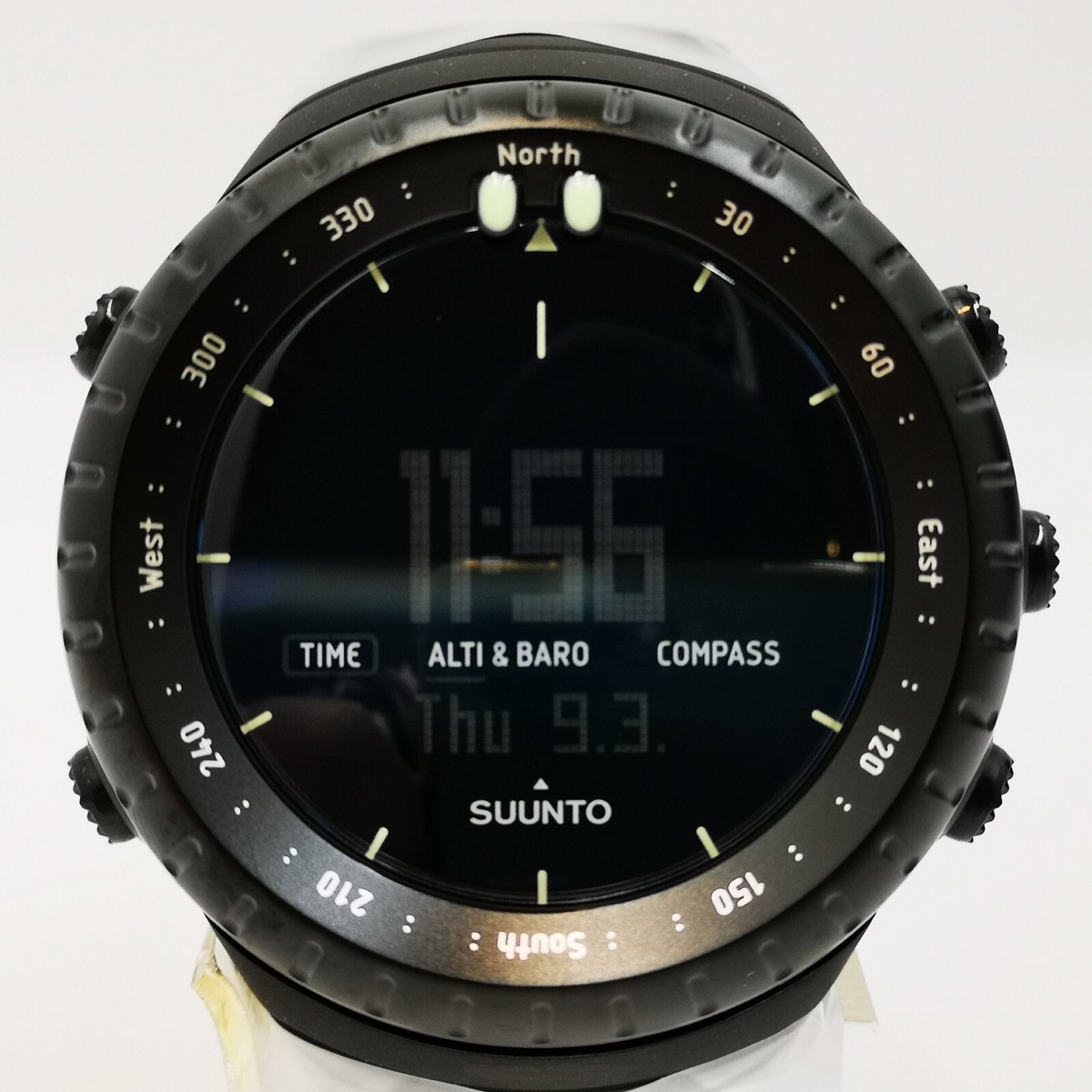 Suunto Core SS014279010 Black Military Outdoor Sports Men's Watch New in Box Suunto Core SS014279010 Black Military Outdoor Sports Men's Watch New in Box
