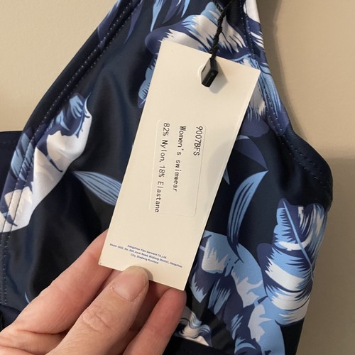 Ecupper size small One Piece Swimdress with Attached Boyshort Women’s Blue - Picture 6 of 8