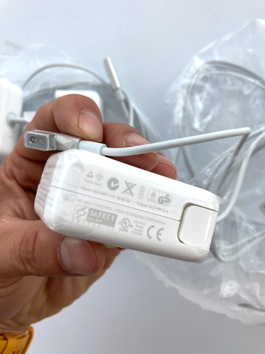  Original Apple Magsafe 1 45W MC747Z/A A1374 ( Without EU plug !) - Photo 2/7