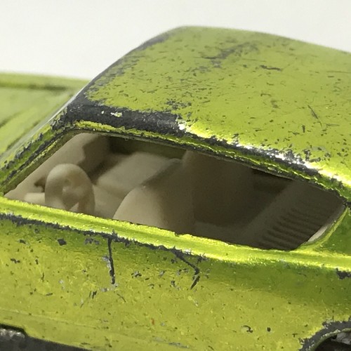 Hot Wheels Redline Custom Barracuda Hybrid Antifreeze 1967 White Int. Hong Kong - Picture 8 of 12