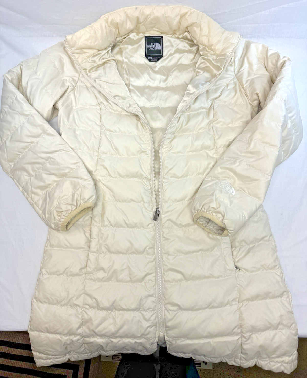 The North Face Women’s Metropolis Parka - White - Medium (No Hood) 550 fill