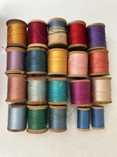 Lot of Vintage Thread on Spools bright colors Coats & Clark & More