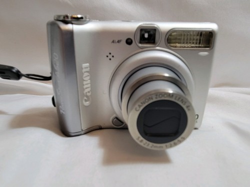 Canon PowerShot A520 4.0MP Digital Camera, 4x Optical Zoom, LCD Screen, Mint - Picture 16 of 16