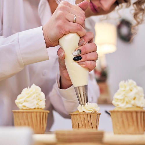 Piping Bags Disposable 12 Inch, 100PCS Extra Thick Pastry Icing Piping Bags f... - Picture 4 of 7