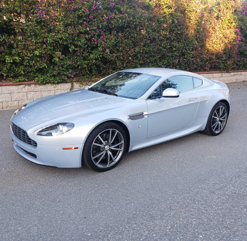 2010 ASTON MARTIN Vantage 