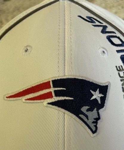 NFL New England Patriots 2011 Conference Champions Super Bowl XLVI Hat - Picture 3 of 11