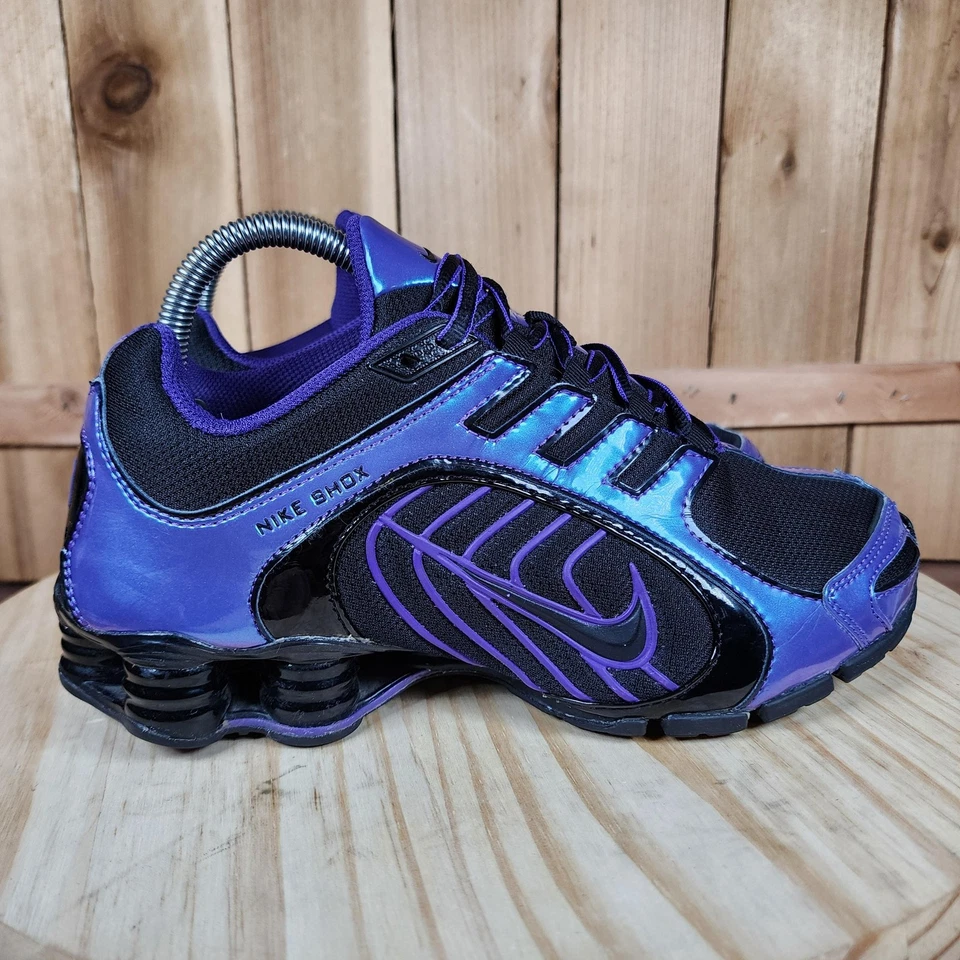 Tênis de corrida Nike Shox Navina feminino 8 preto roxo 2012 356918-055 - Imagem 3 de 4