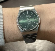 Seiko SQ Quartz 6922 7010
