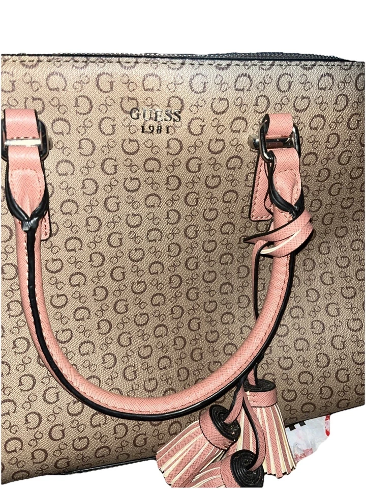 Bolsas femininas GUESS - Imagem 4 de 4