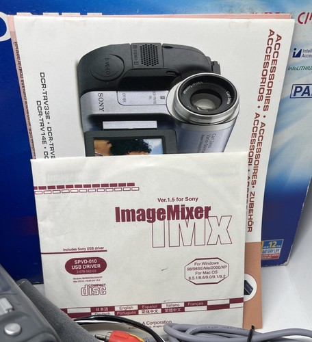 Sony Handycam DCR-TRV14E MiniDV Camcorder Night Shot - Boxed With Accessories - Picture 3 of 17