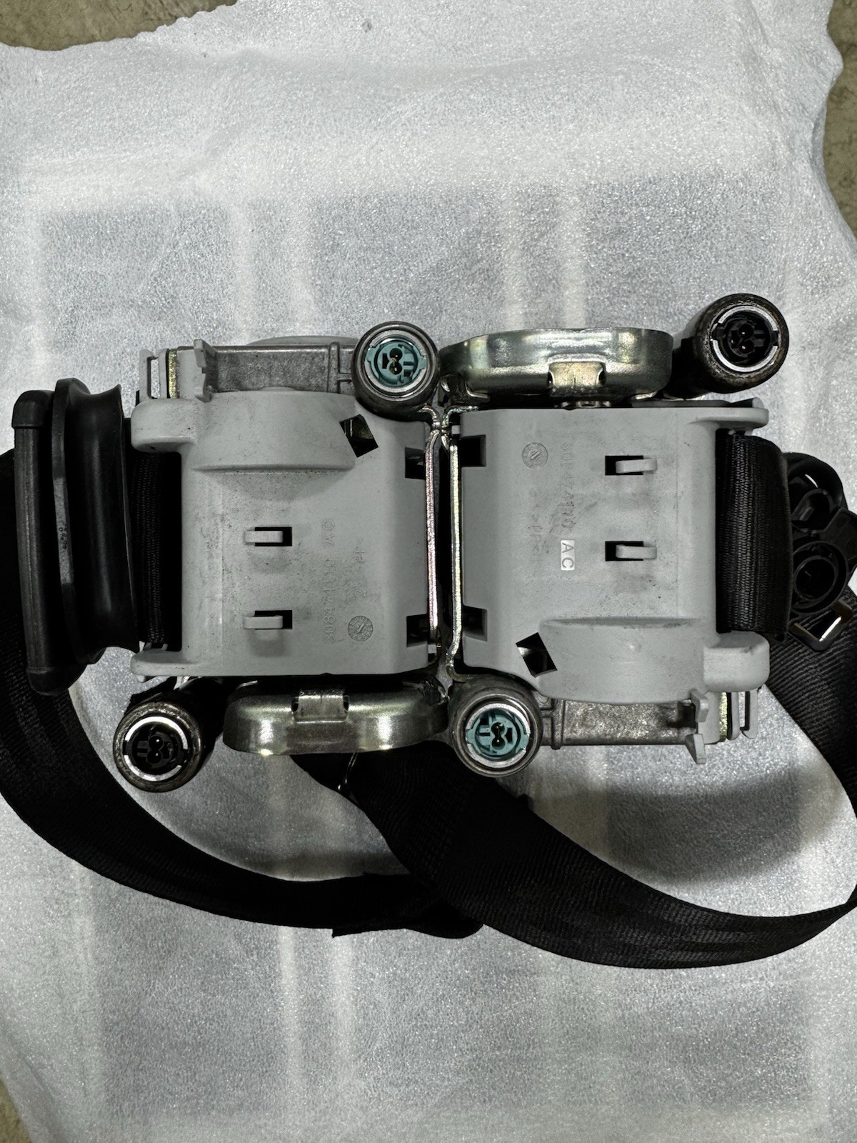 Lamborghini Huracan Seat Belts OEM