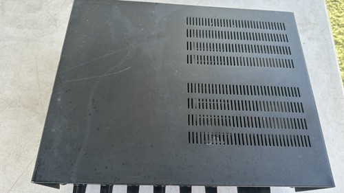 Realistic MPA-95 100 Watt P.A. Public Address Amplifier Aux (4-Mic XLR Input) - Picture 4 of 11