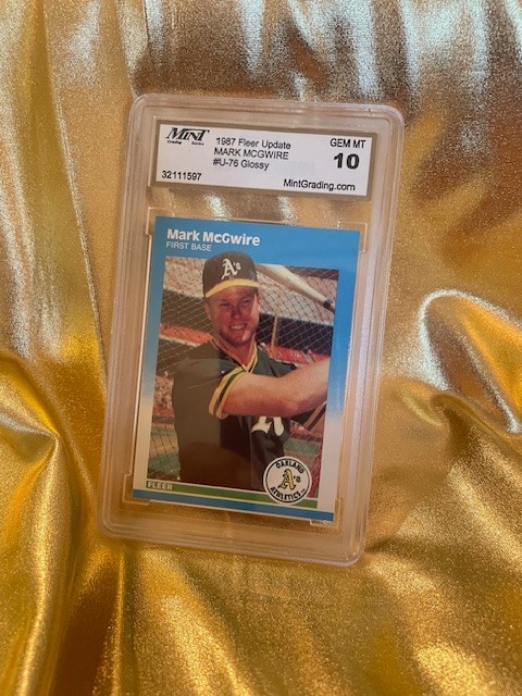 1987 FLEER UPDATE GLOSSY  #U-76 MARK McGWIRE ATHLETICS PSA 10