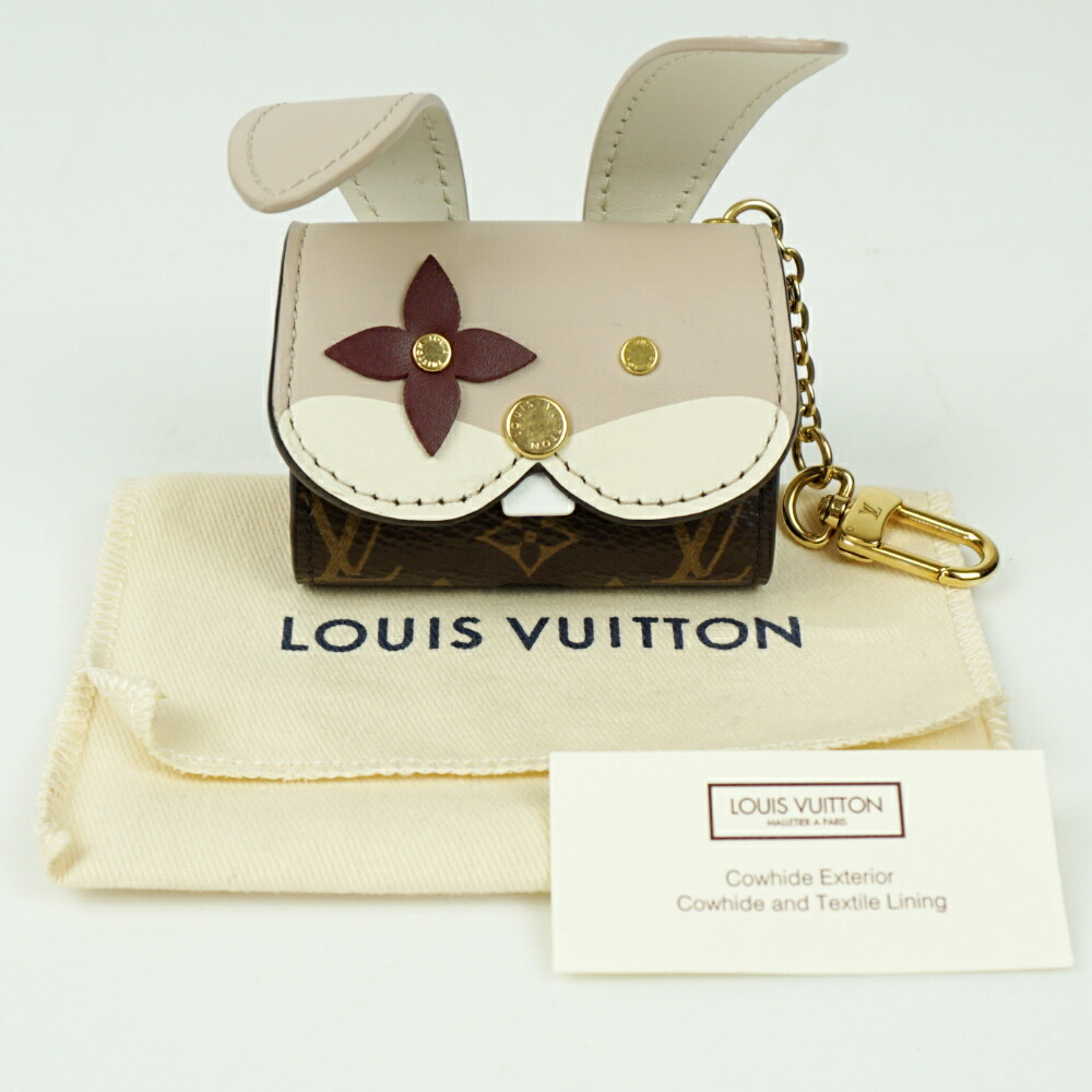 LOUIS VUITTON イヤーフォンケース ウサギ モチーフ Louis Vuitton Monogram Étui pour écouteurs Rabbit Earphone Case