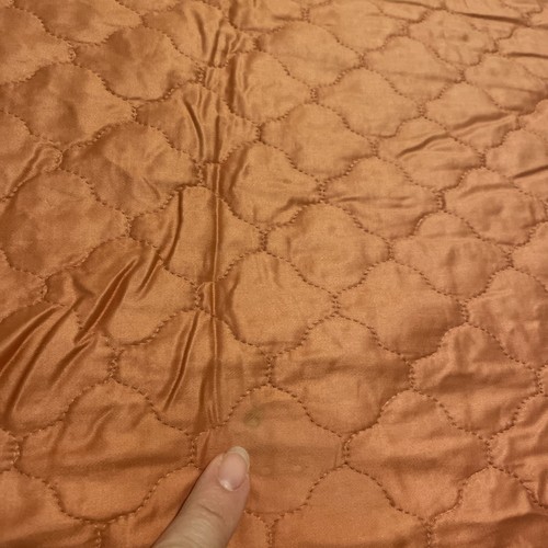 Vtg Coral Quilted Sateen Bedspread Blanket 77”x 108” Twin? W/ Ruffle Trim - Picture 4 of 7