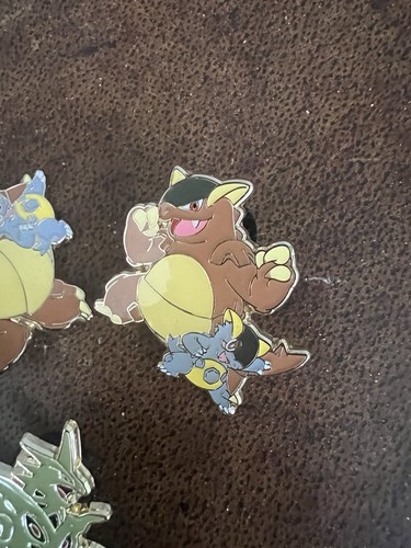 Pokémon Dragon Ball Z Pins Lot 5 - Picture 2 of 7