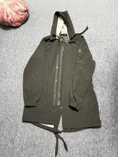 Moose Nuckles Jacket Fit M-L in Black Color