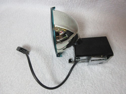 Ancien appareil photo terrestre pliable automatique Polaroid 210 dans son étui - Photo 18 sur 23