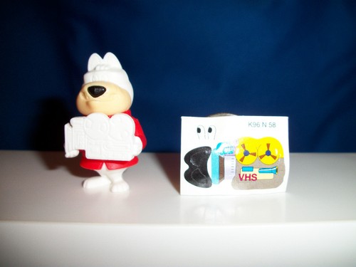 CHOPPER w/ VHS CAMERA VIDEO RECORDER Kinder Surprise HANNA BARBERA K96 Yogi Bear - Picture 1 of 4