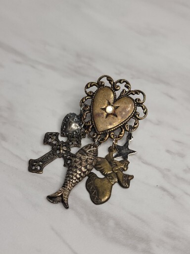 Vintage Victorian Brass Filigree Brooch Pin with Hearts Cross Angel Fish Star Design-image