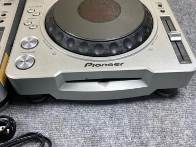 Pioneer DJ CDJ-800MK2 set of 2 DJ Turntable CD MP3 with