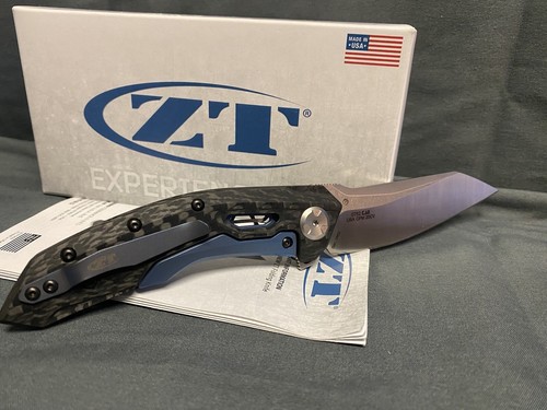 zero tolerance ZT 0762 Flipper Knife 20CV Carbon Fiber BNIB Last One  - Picture 5 of 23