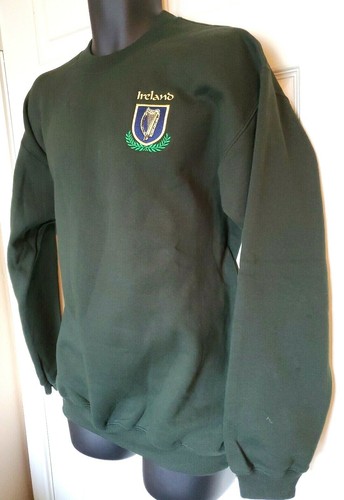 Gildan Activewear Med Dark Green Cotton Blend Ireland Crest Sweatshirt Pullover - Picture 2 of 4