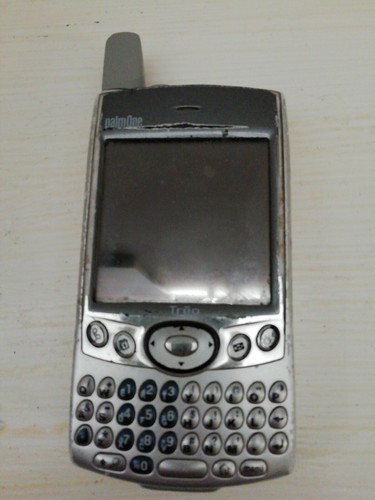 Handy Smartphone Palmone Treo 600 Italia - Bild 1 von 3