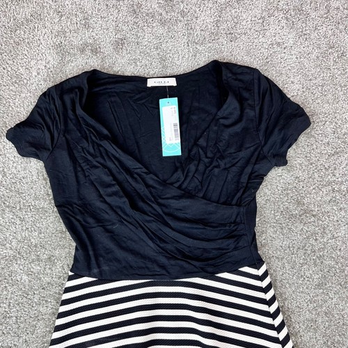 NWT Gilli Gary 2fer Knit Dress Sz S Black & White Striped Faux Wrap A-Line - Picture 4 of 10