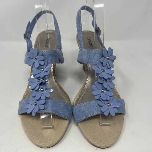 Dexter Size 8 Periwinkle Blue Floral Strap Wedge Sandal Wood Look Approx 3” Heel - Picture 5 of 12