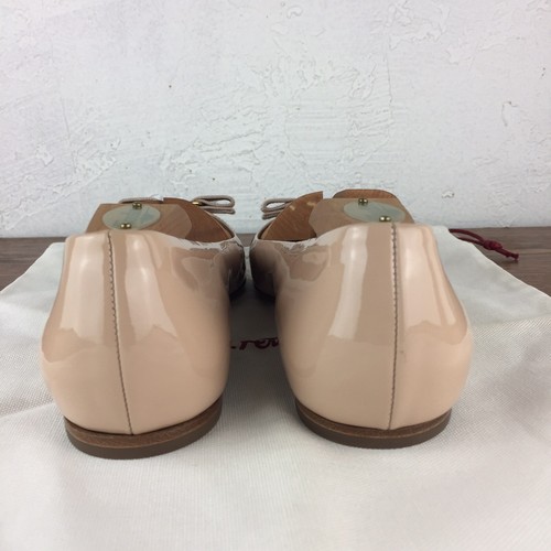 NWOB Salvatore Ferragamo Varina Beige Patent Leather Bow Flats Shoes Size 9.5 C - Picture 7 of 14