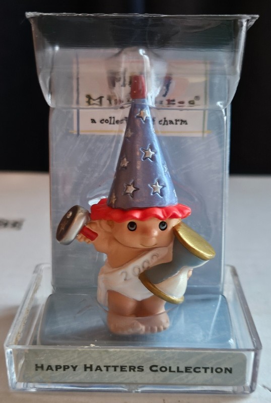 2000 Tiny Topper Hallmark Miniature Ornament Happy Hatters
