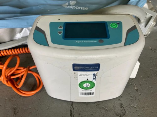 Arjo Alpha Response Alternating Air Mattress with Pump - As Is - Picture 2 of 9
