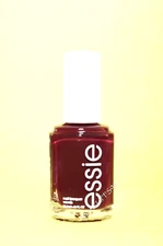 Essie Nail Polish "1762 WRAPPED IN LUXURY" WINTER COLLECTION 2022 NEW FREE SHIP!